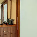 Hotel Hampton By Hilton 3*