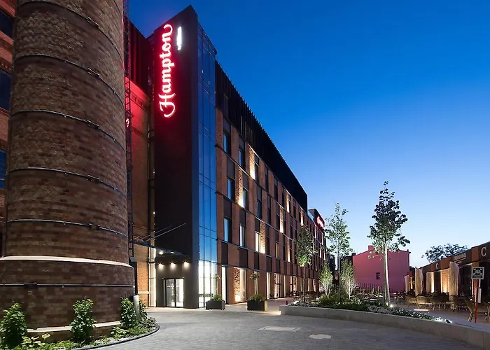 Hampton By Hilton Hotel