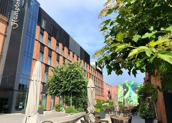 Hampton By Hilton Hotel 3*